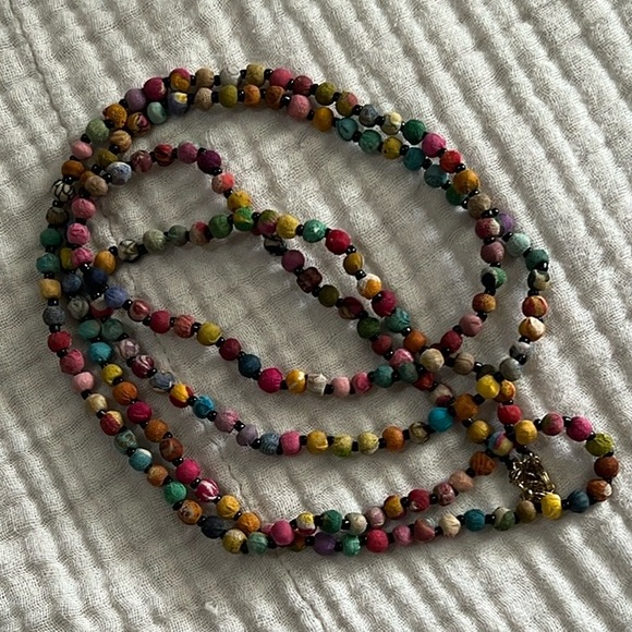 Jewelry - NWOT Kantha bead necklace